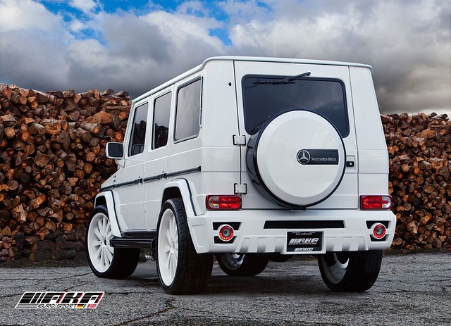 mercedes-benz-g-class-g-wagon-g500-g550-g55-amg-body-kit-rear-white-by