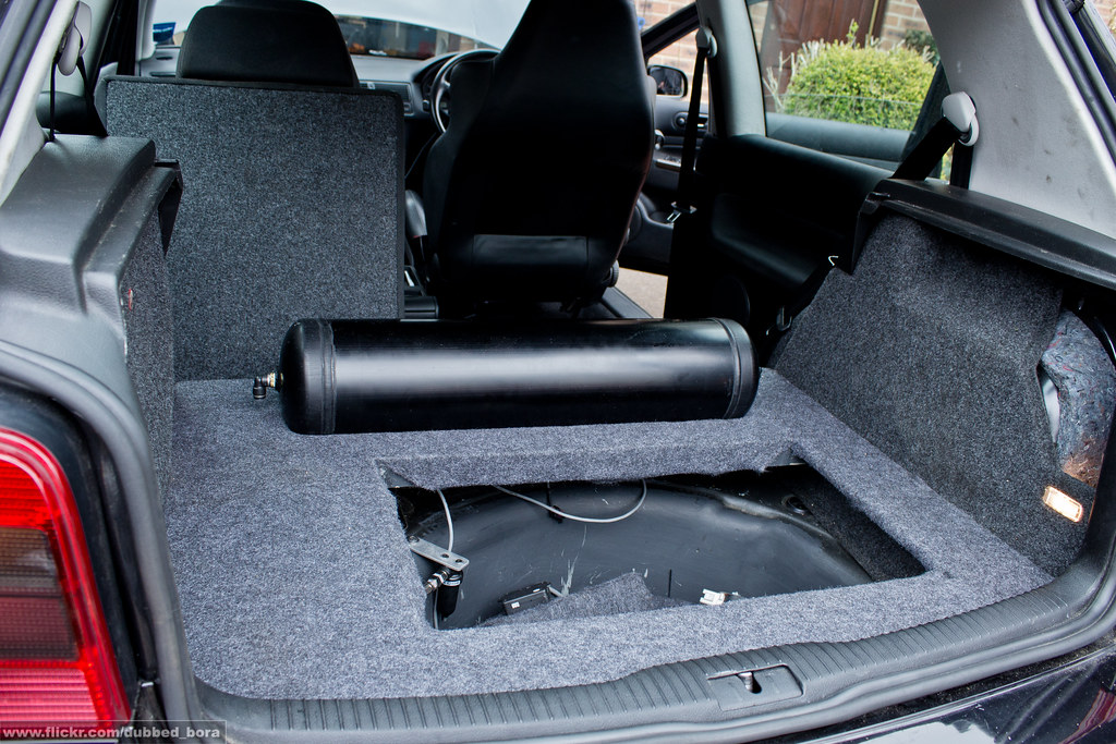 Air ride boot install MkIV (Mk4) Golf & Bora ukmkivs