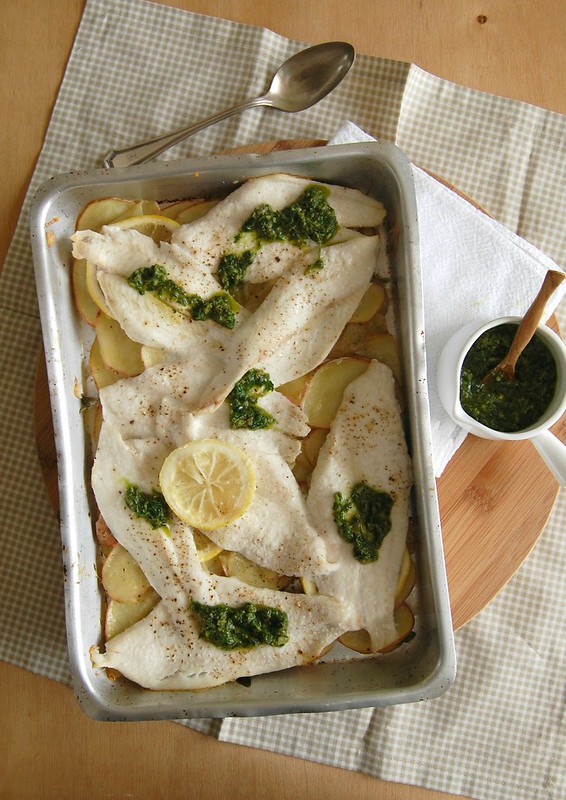 Technicolor Kitchen English version Baked fish with salsa verde and