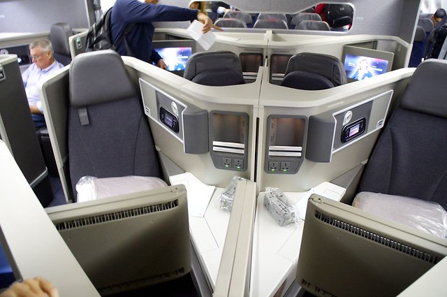 New American 777200 retrofit Business Class (AA 772 J) trip report