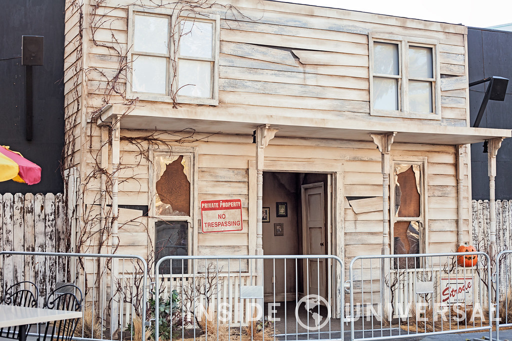 Halloween Michael Myers Comes Home Halloween Horror Nights 2015 at