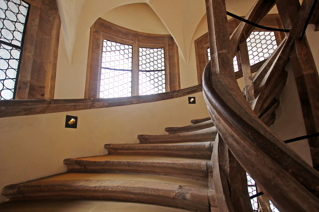 Stahltreppe Innen Detail minimalistisches Interieur