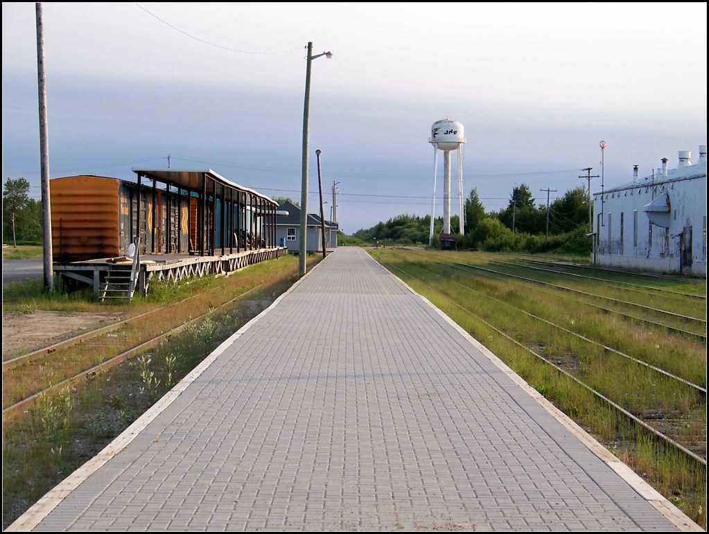 Moosonee Northern Ontario Around Guides