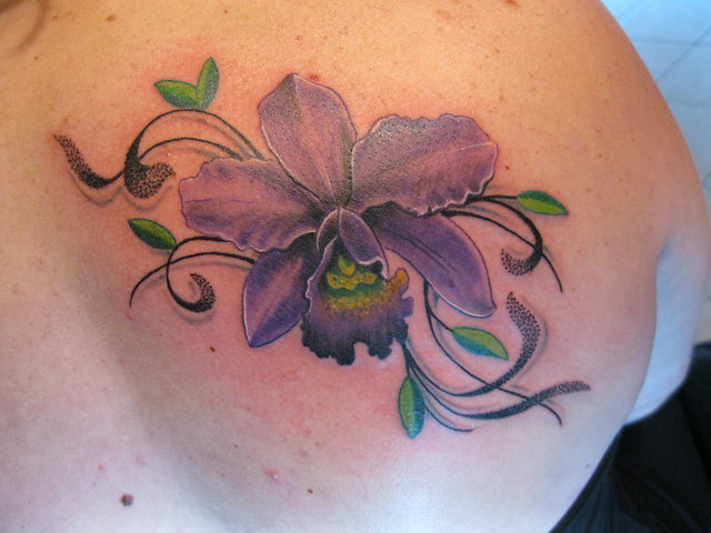 Tatuagens De Orquídeas 25 Idéias, Significados e Projetos » Tatuagens HD Tatuagem orquidea Loja Virtual De Moda Praia
