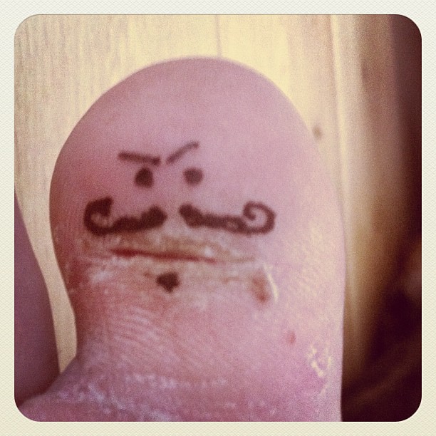 I have an evil cut in the crease of my big toe Flickr Photo Sharing!