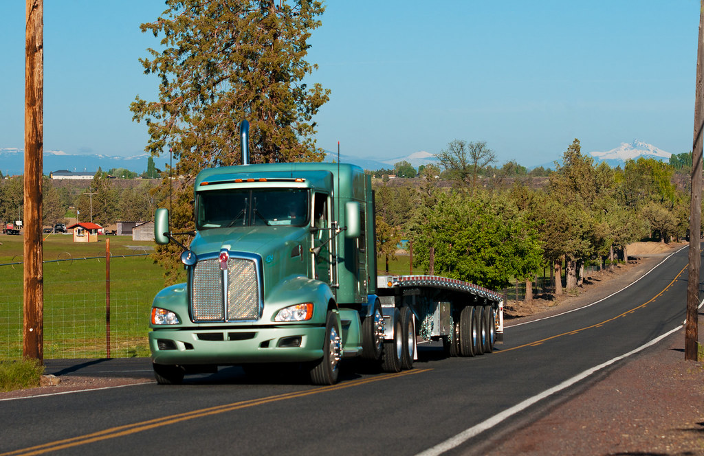 Trucking Central Oregon Trucking