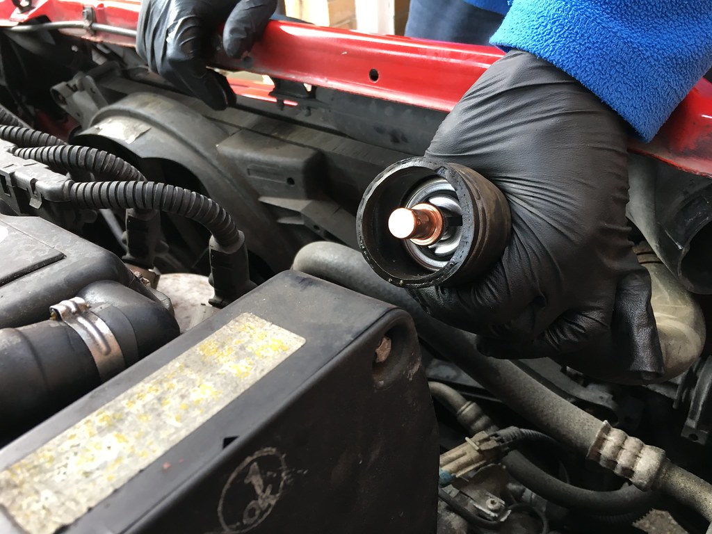 Termostat Opel Astra G 16 8v