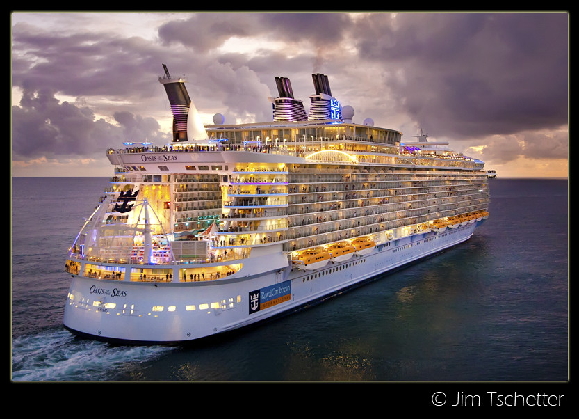 Oasis of the Seas The "Oasis of the Seas" and its sister s… Flickr