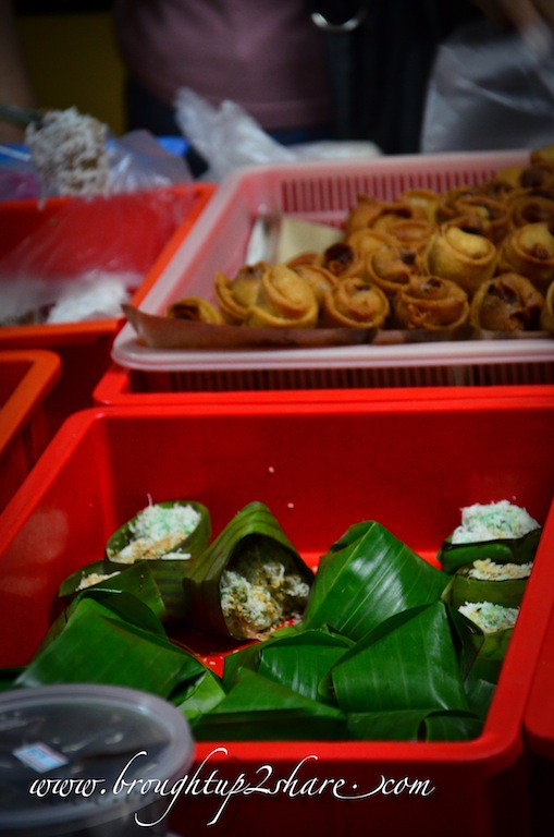 Baba Charlie Lee Nyonya Cake Melaka Brought Up 2 Share