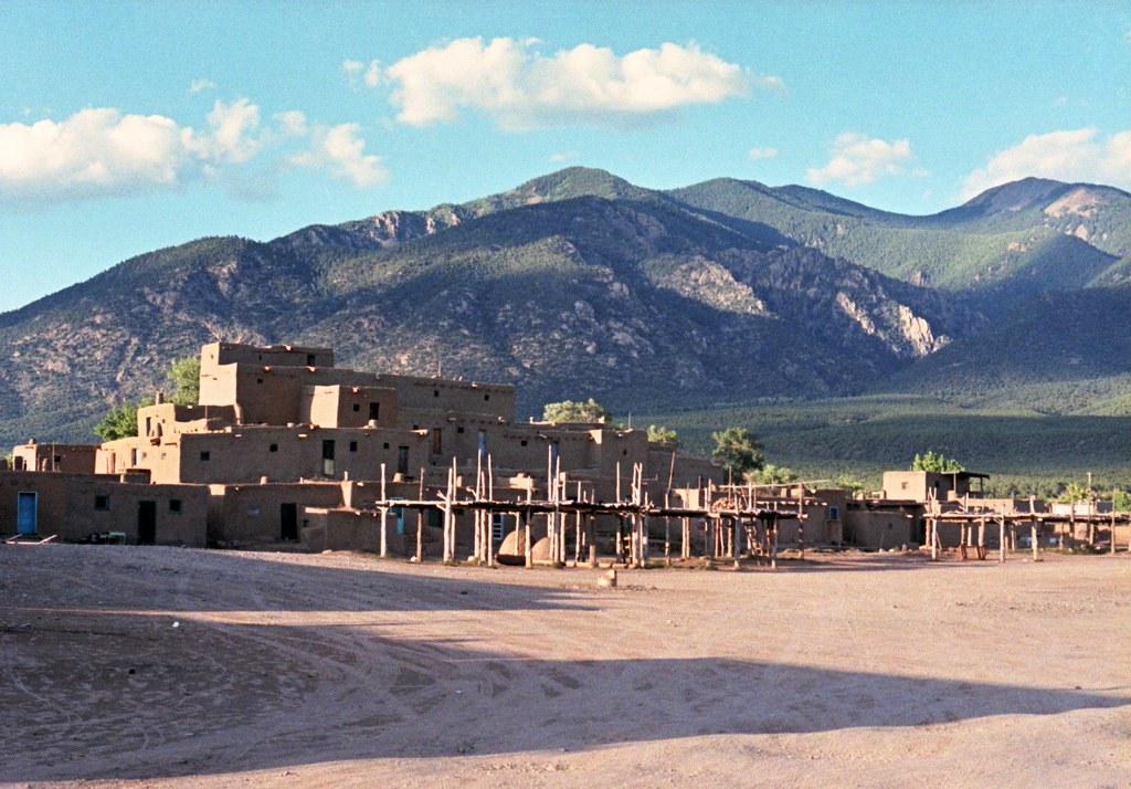 Elevation of Vallecito Mountain, New Mexico, USA Topographic Map