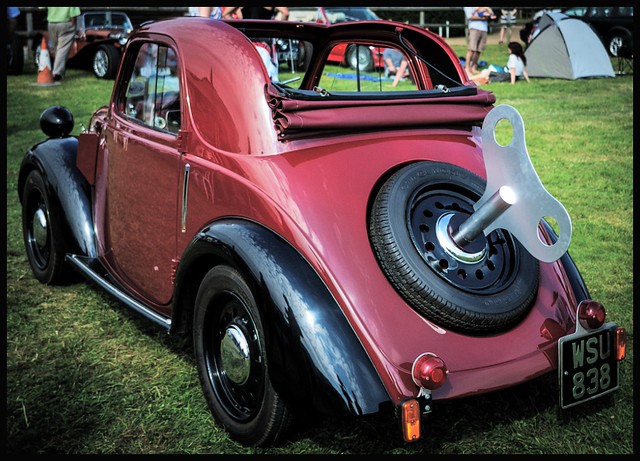 Wind up Car! Flickr Photo Sharing!