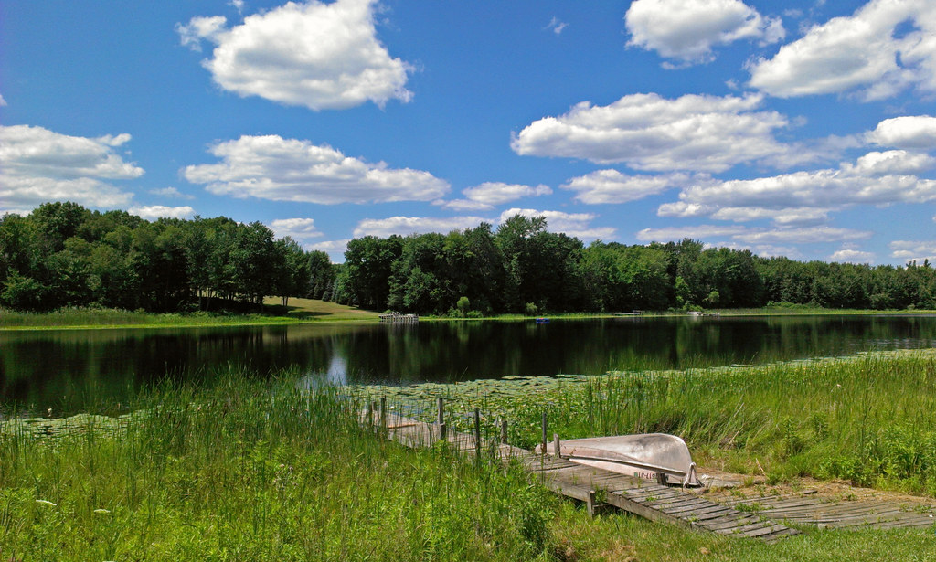Twombly Mountain County, Michigan Around Guides