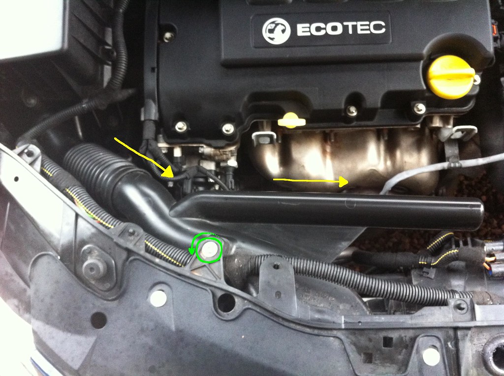 Tutorial Headlight bulb change! Vauxhall CorsaD Forum