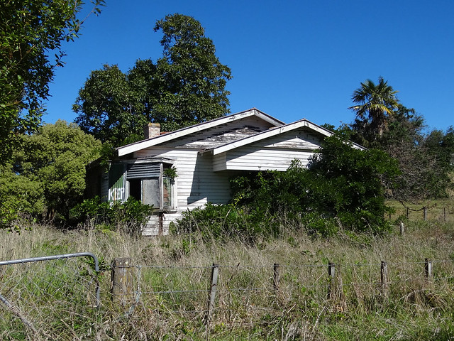 Old houses Hawkes Bay 3 a gallery on Flickr
