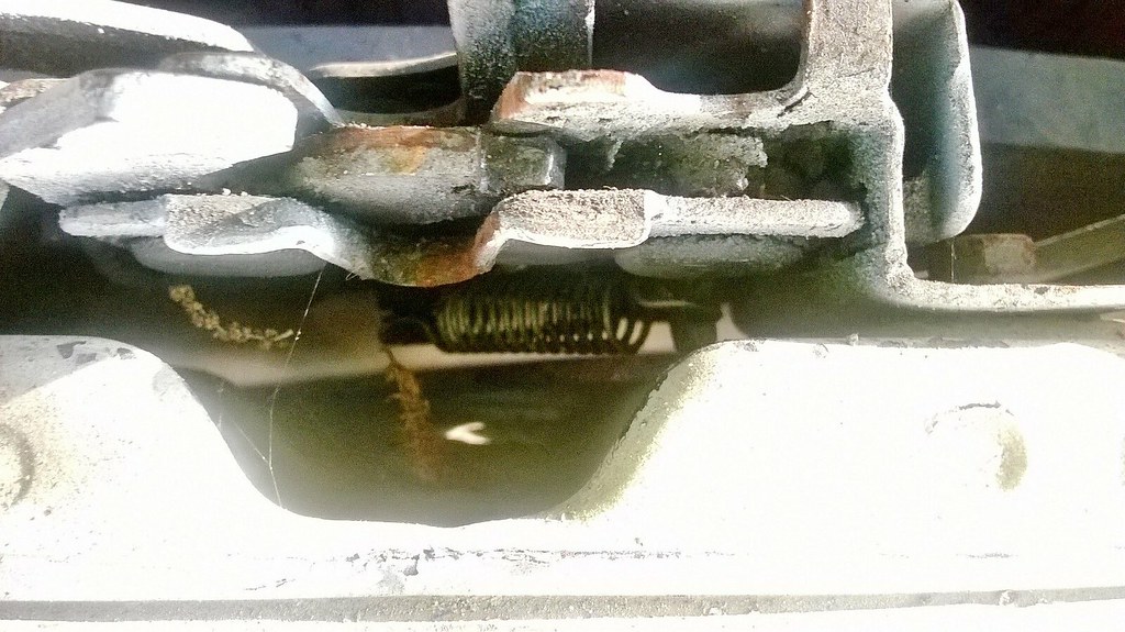 98 Integra hood won't lock down. Cable or latch?
