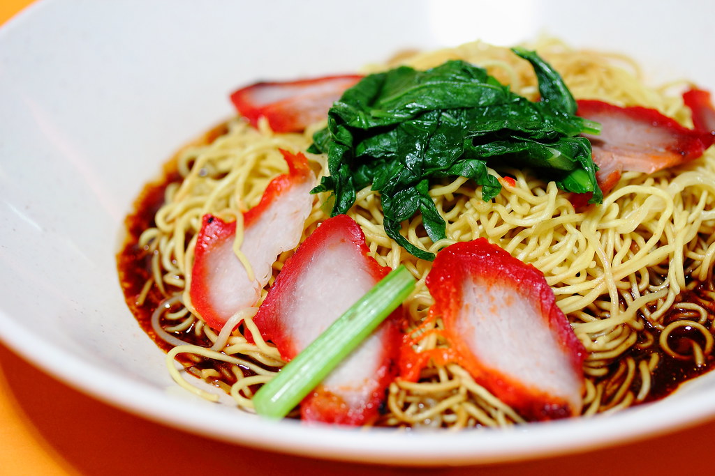 16 MustTry Hawker Dishes in Singapore