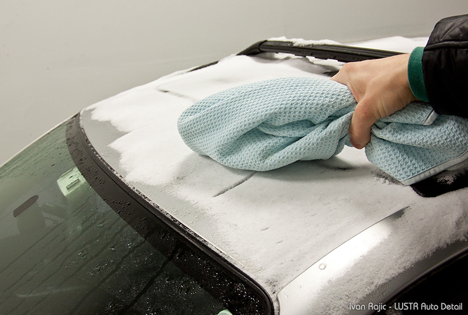 How To Safely Clean Snow Off Your Car Ask a Pro Blog