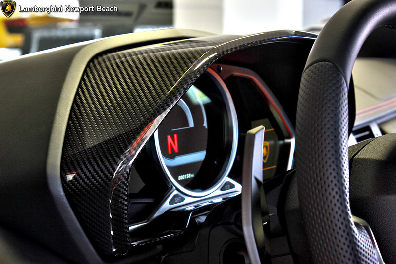 [JUST IN… and INSTALLED] Aventador LP 7004 Carbon Fiber