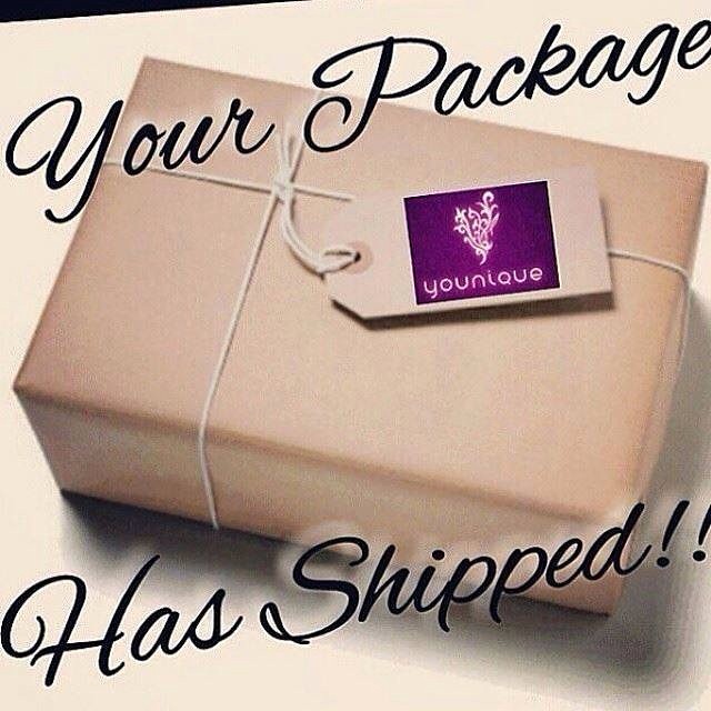 That was some super fast shipping! britlitjunkie, your package has been shipped!! Woot woot! 