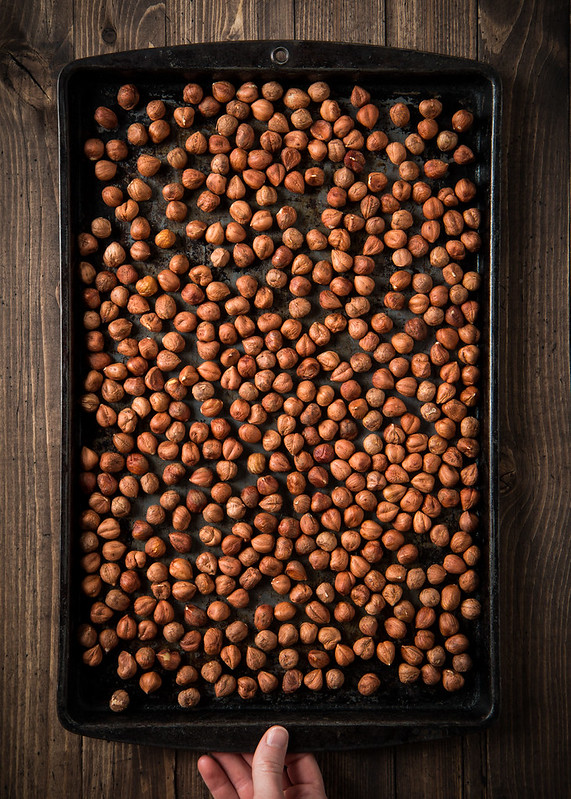 How To Roast And Skin Hazelnuts Will Cook For Friends