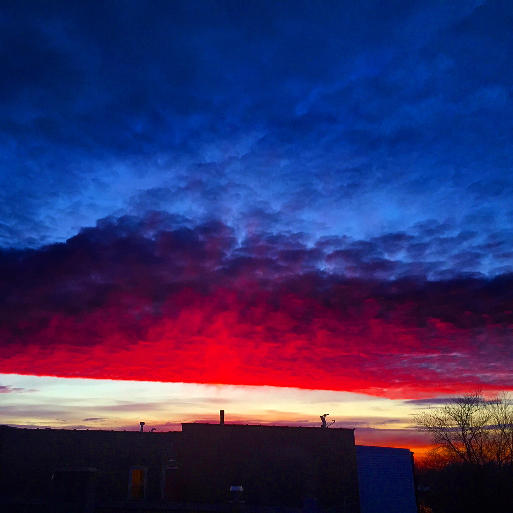 Salida y puesta de sol de Schiller Park, Illinois, EE. UU.