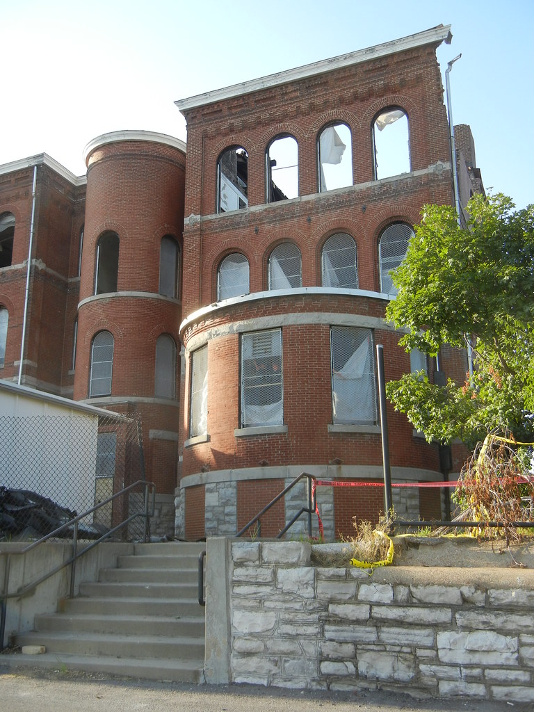 Hodgen School Under Demolition Preservation Research Office