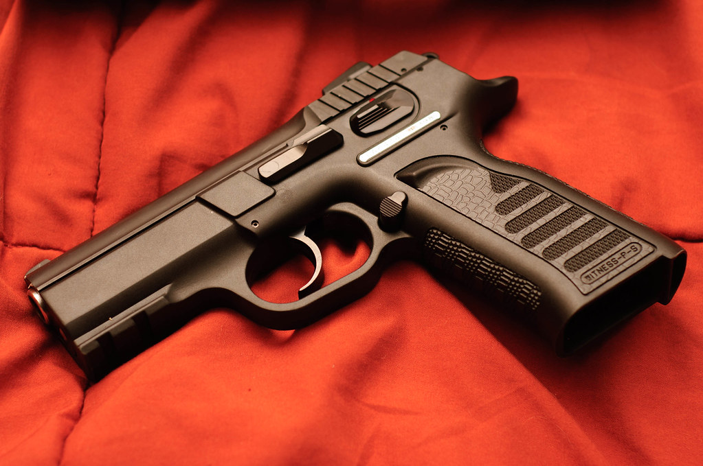 EAA Witness Compact Poly 9mm