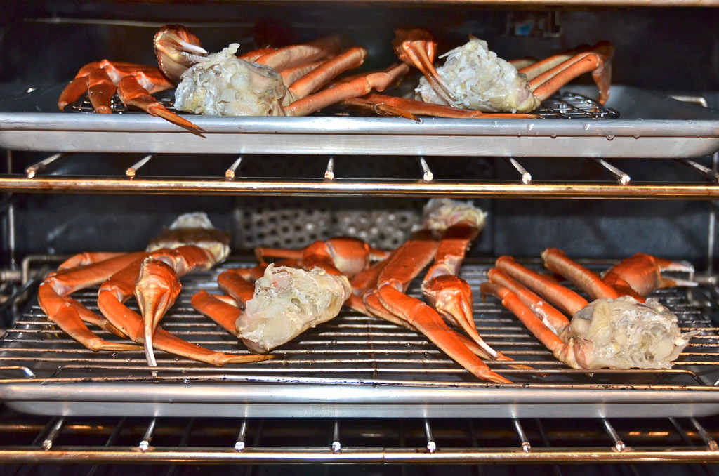 Cooking King Crab Legs In Oven Most Crab Legs Are Cooked And Flash