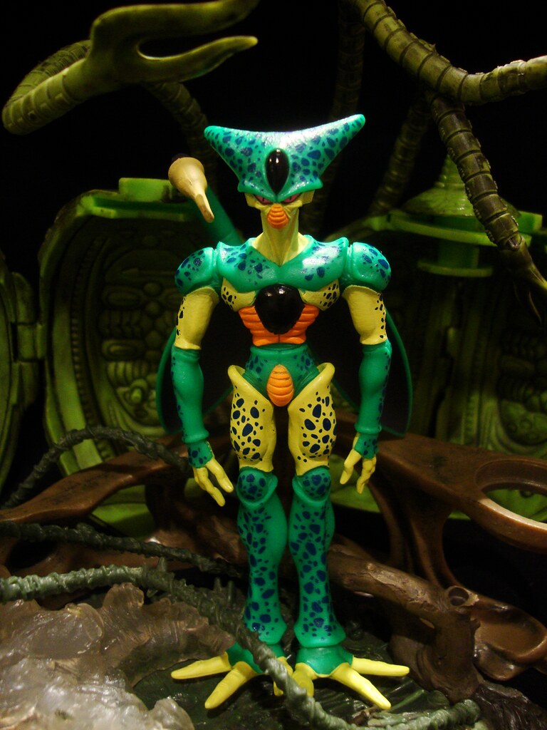 Imperfect Cell Meet Cell, Dr. Gero's greatest creation