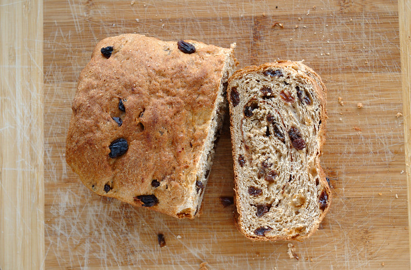 Cinnamon Raisin Bread (Whole Wheat) cooking ala mel