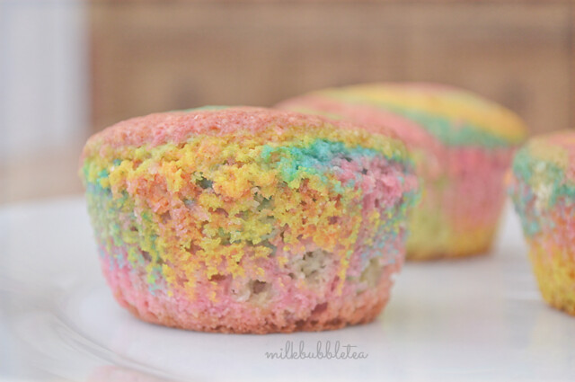 Rainbow cupcakes Milk Bubble Tea