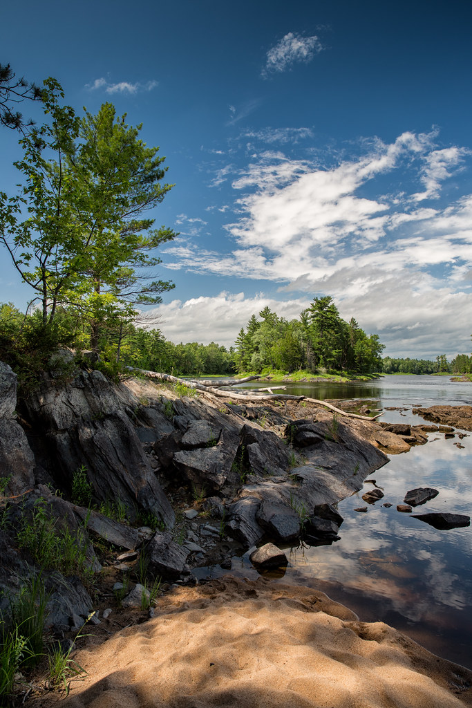Île du Grand Calumet Map Quebec Mapcarta