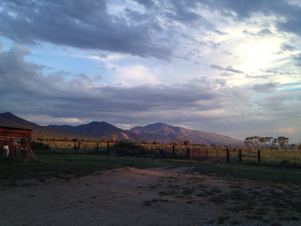 Elevation of 6 Dulcimer Rd, Questa, NM, USA Topographic Map