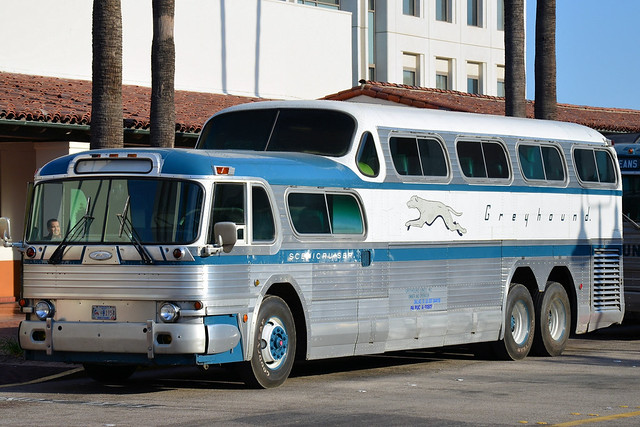 Greyhound Scenic Cruiser. Flickr Photo Sharing!