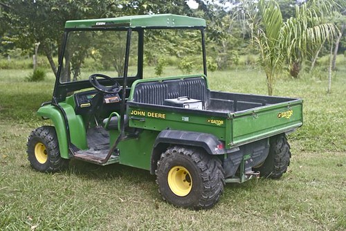John Deere Electric Gator for sale Ambergris Caye Belize Message Board