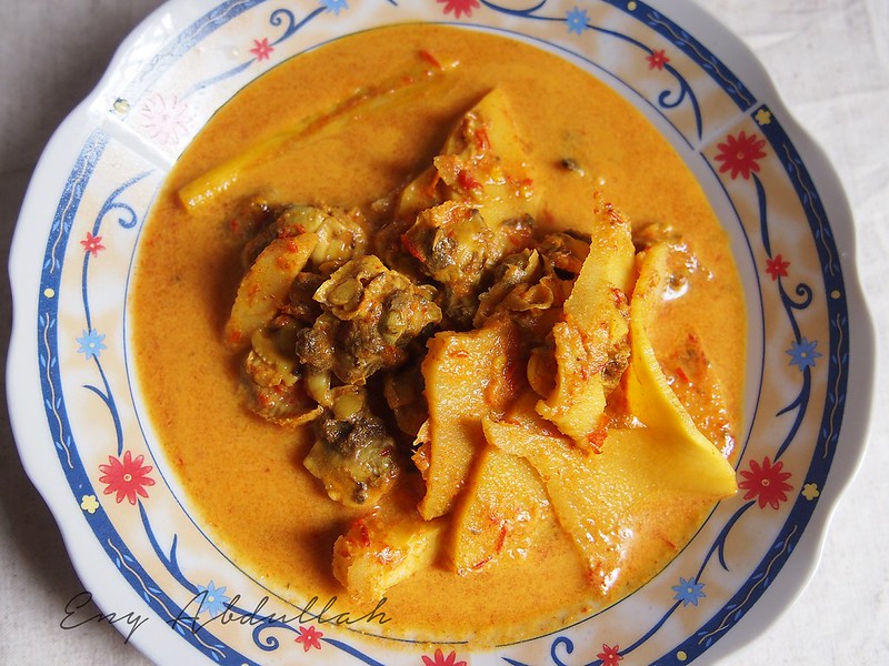 Sedapnya Gulai Lemak Rebung Kerang