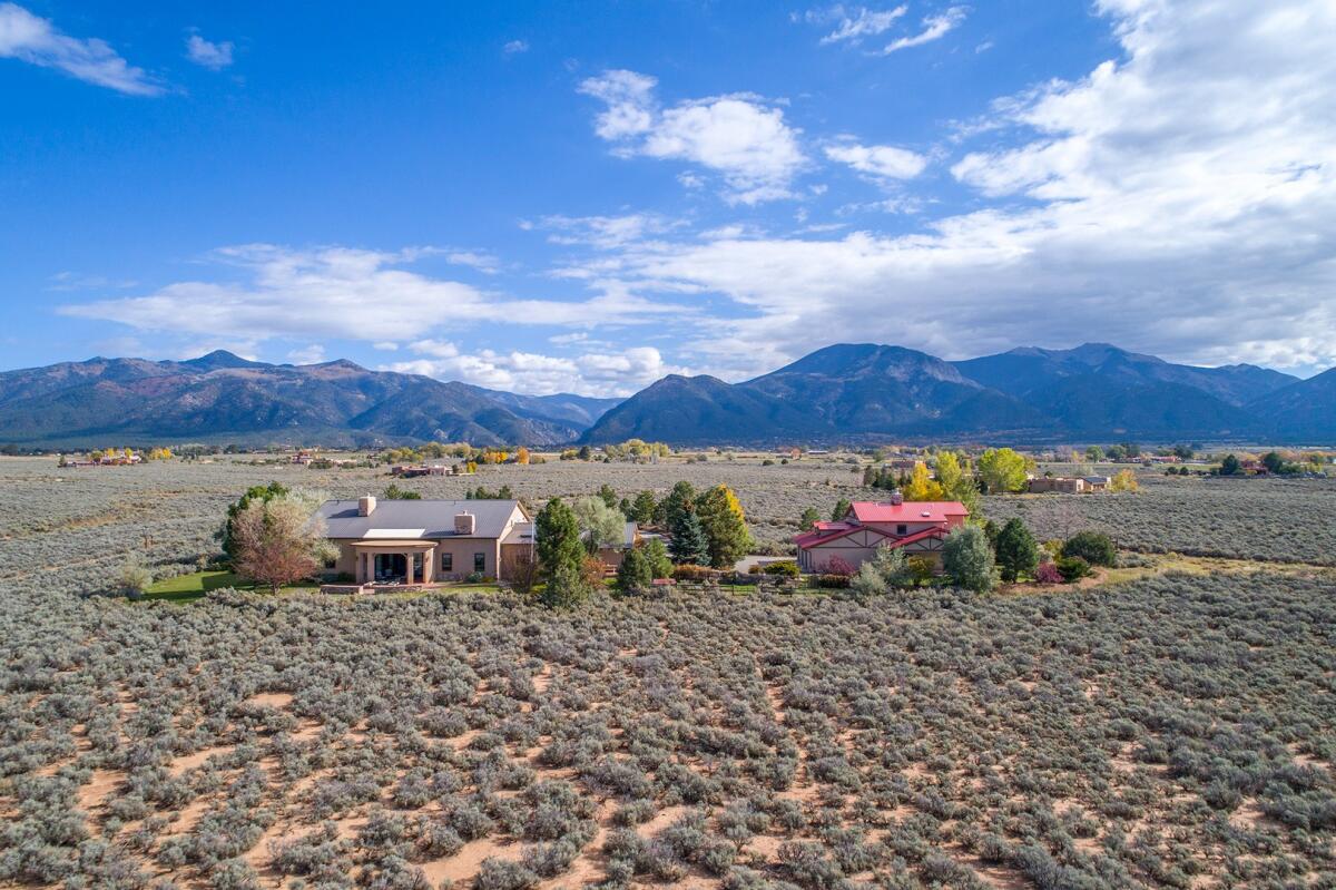 Arroyo Seco Home for Sale in Arroyo Seco, NM Taos County Farm & Ranch