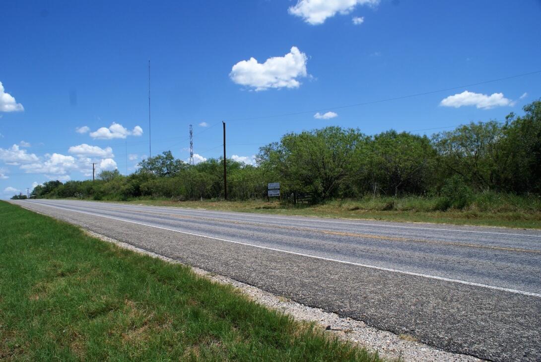 Commercial Land with Loop 1604 Frontage for Sale in San Antonio, TX