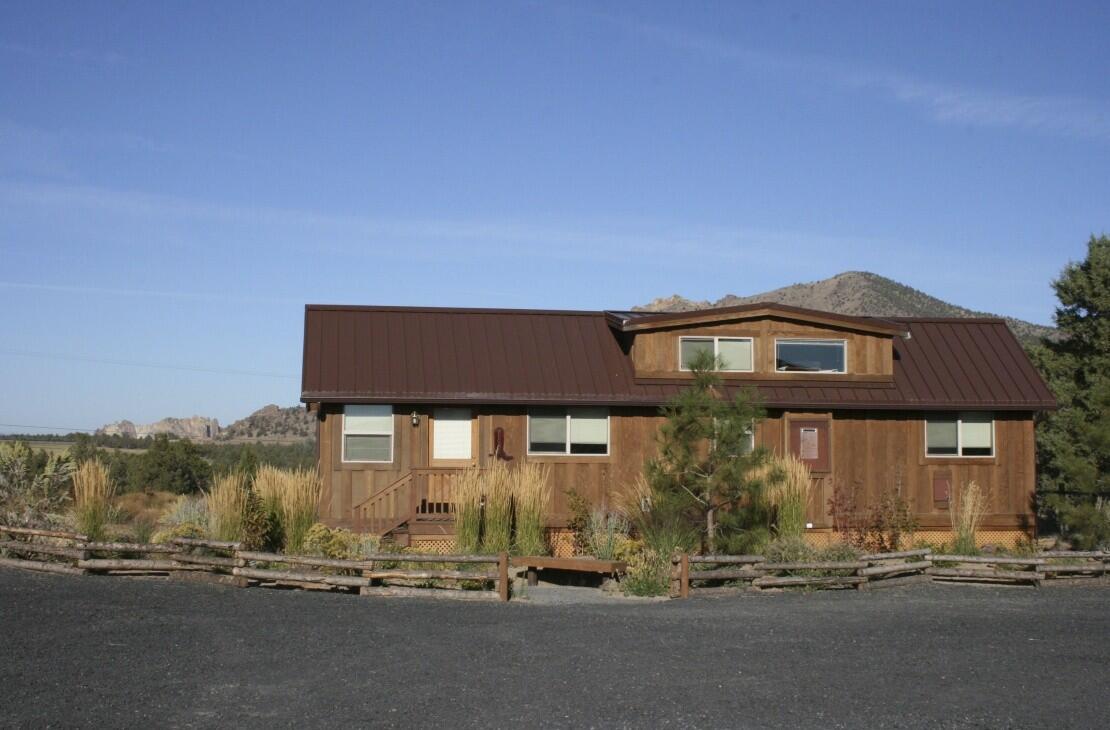 5301 NW Lone Pine Road for Sale in Terrebonne Farm & Ranch