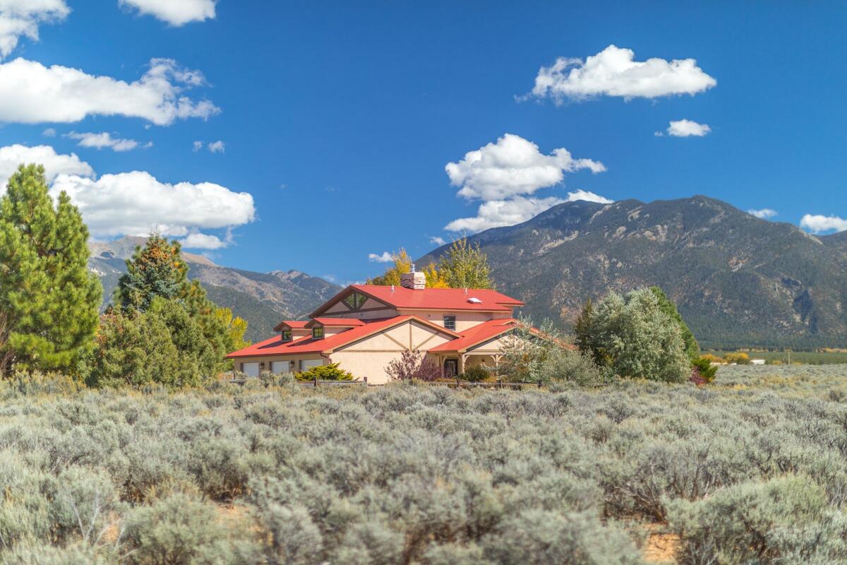 Arroyo Seco Home for Sale in Arroyo Seco, NM Taos County Farm & Ranch
