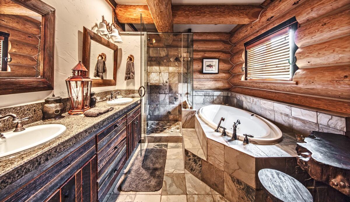 Northwest Big Country Ranch Tonasket, Washington for Sale in Tonasket