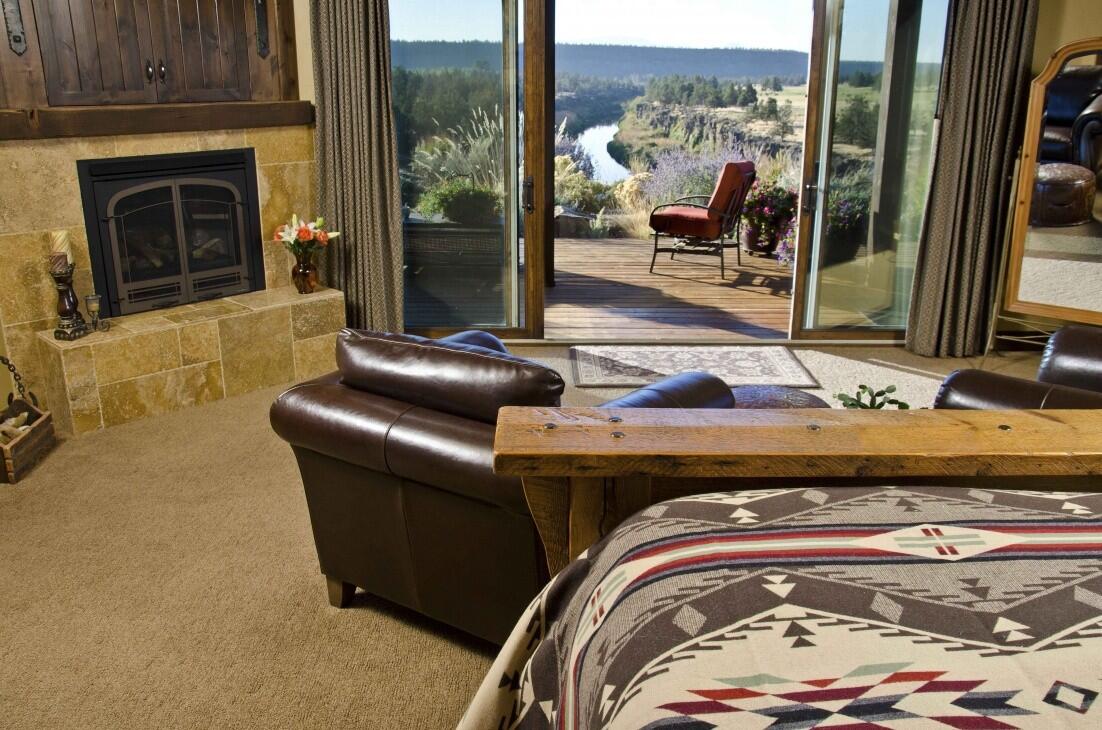 5301 NW Lone Pine Road for Sale in Terrebonne Farm & Ranch