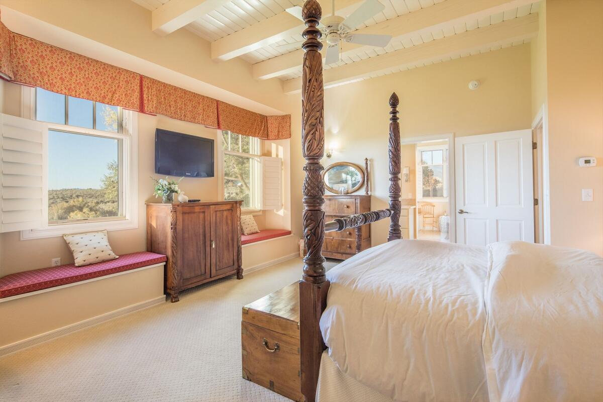 Arroyo Seco Home for Sale in Arroyo Seco, NM Taos County Farm & Ranch