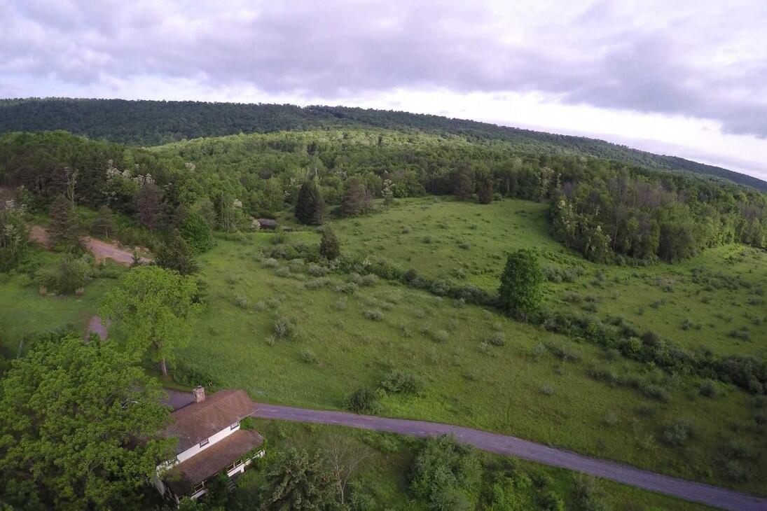 Auction Coolfont for Sale in Berkeley Springs, WV County