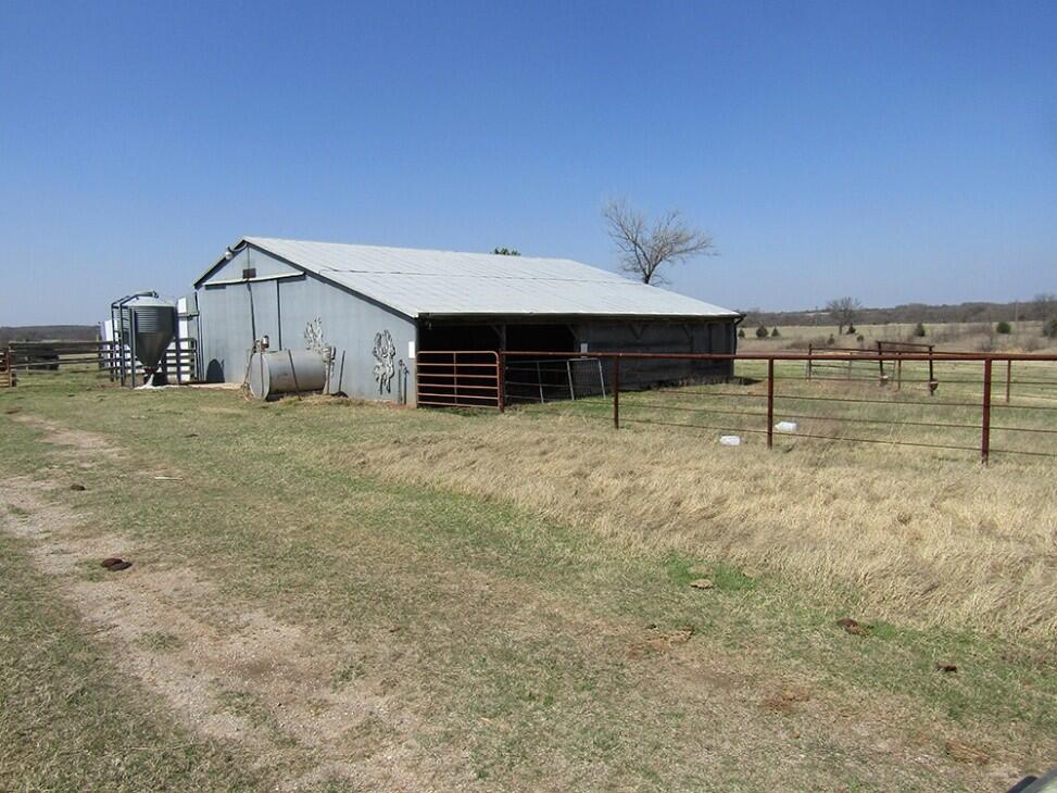 Garvin Co 570rb for Sale in Pauls Valley, OK Garvin County Farm