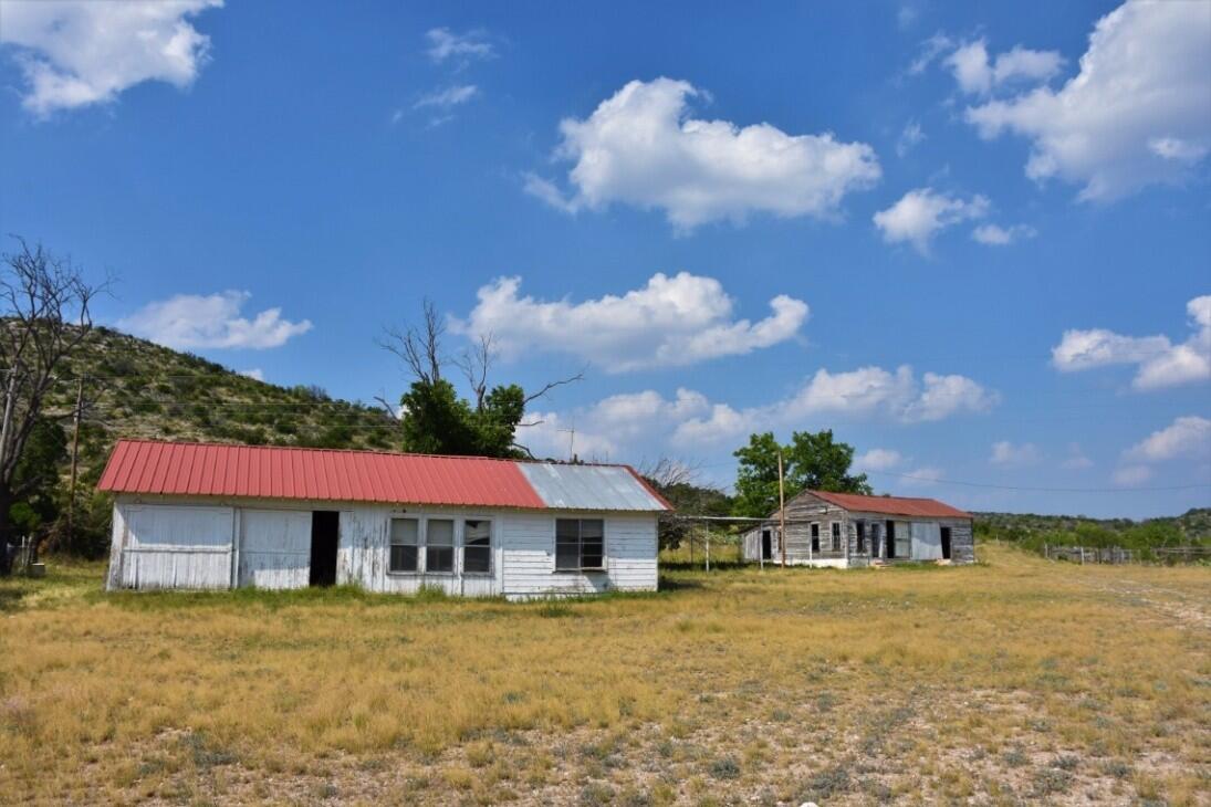 South Cauthorn Ranch for Sale in Juno, TX Val Verde County Farm & Ranch