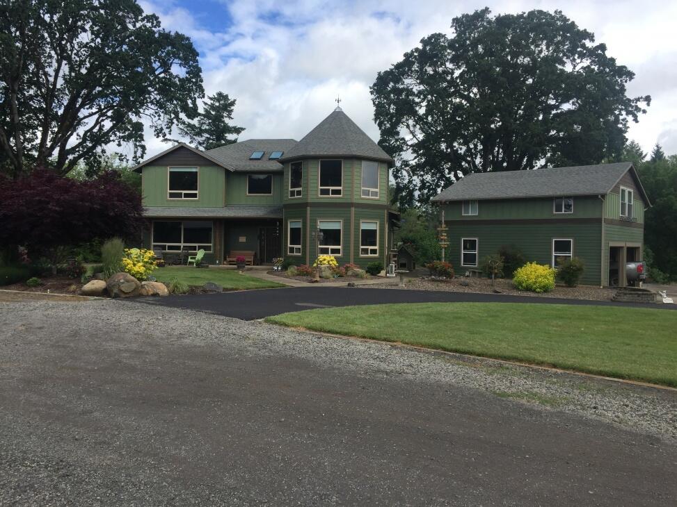 Hazelnut Farm for Sale in Farm & Ranch