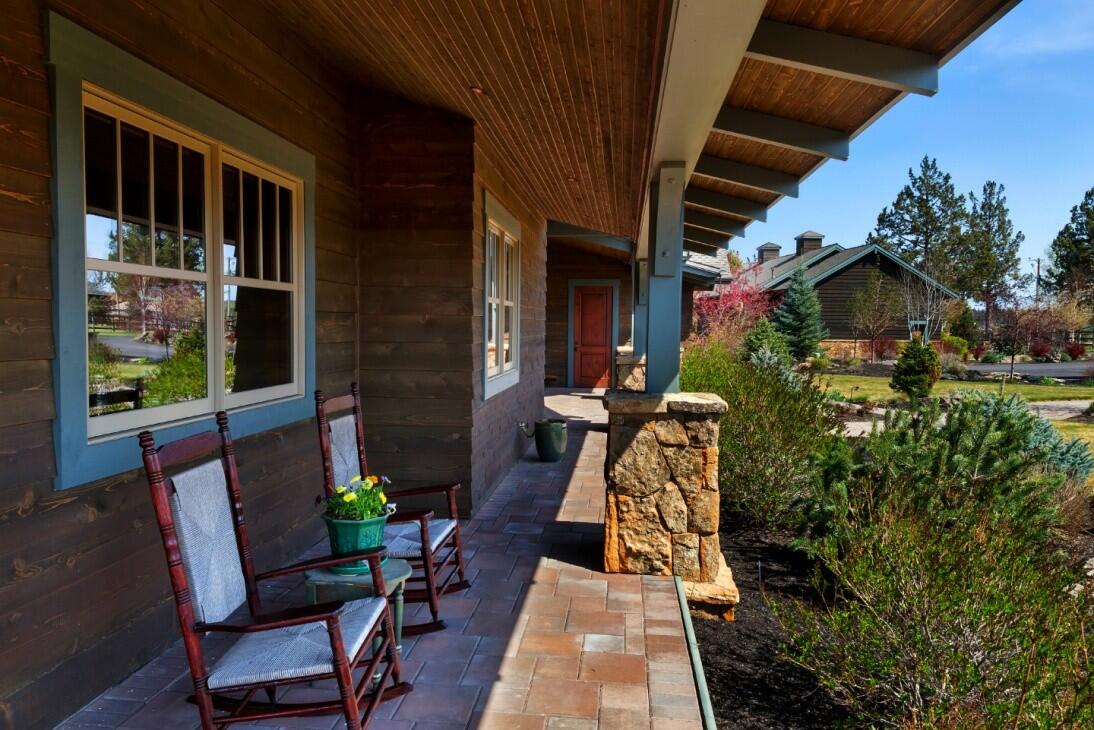 Deschutes River Ranch Equestrian Estate for Sale in Bend Farm & Ranch