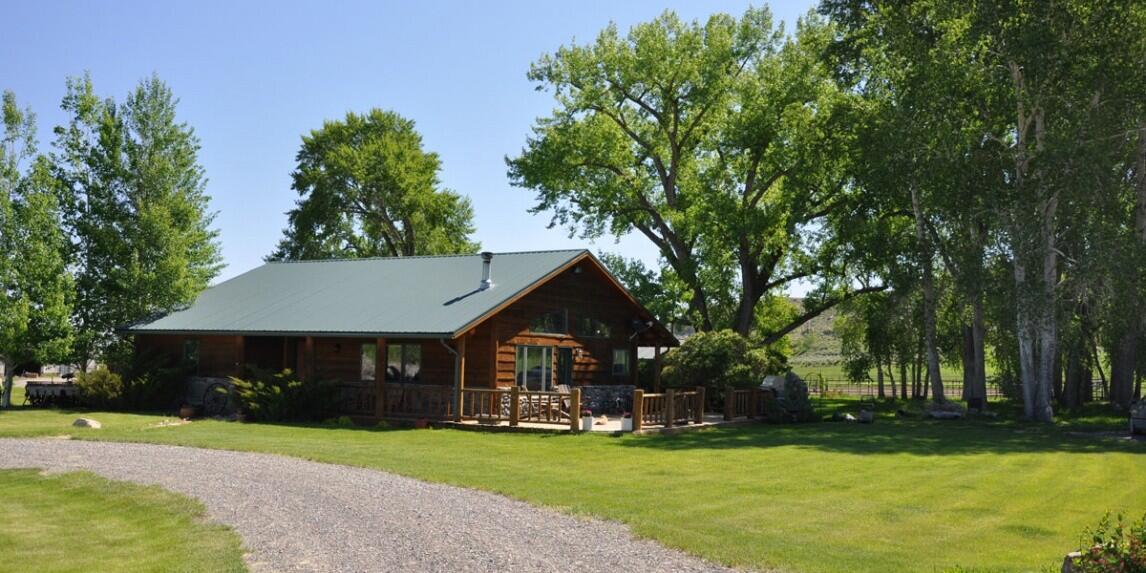 River Rise Ranch for Sale in Meeteetse, WY Park County Farm & Ranch