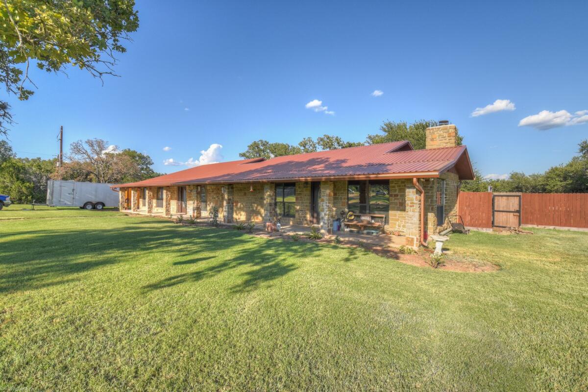 Ranch House for Sale in Marble Falls, TX County Farm & Ranch